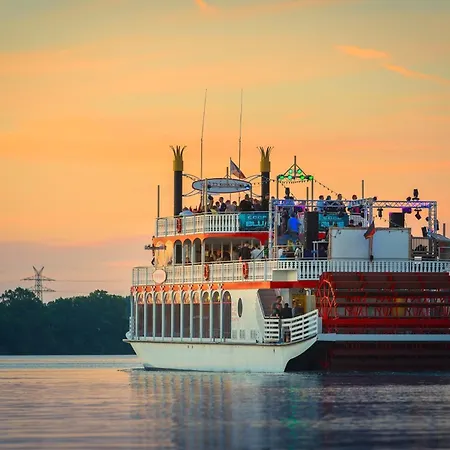 Steuerbord Feriehus Olpenæs